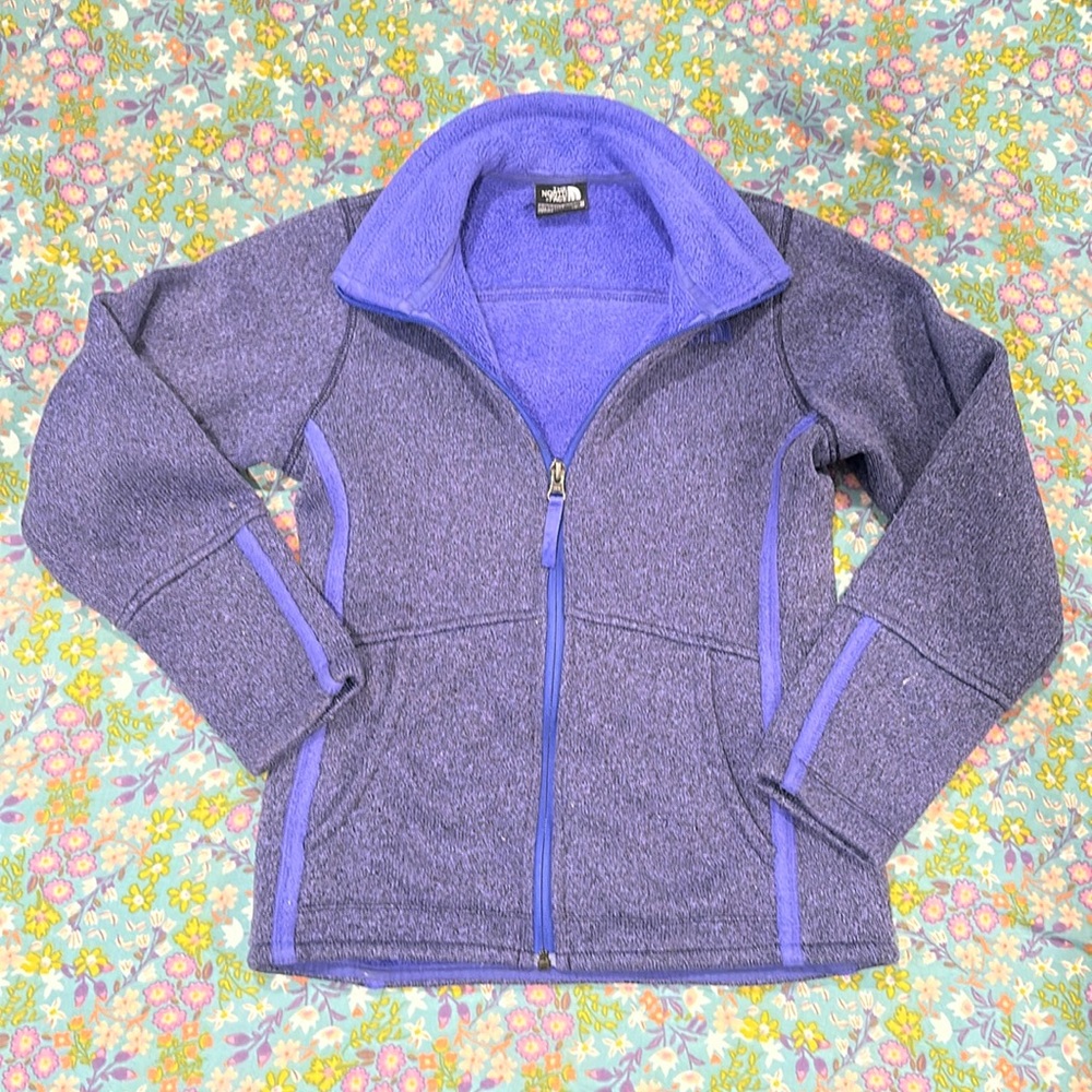 Medium Girls North Face knit/plush jackecket